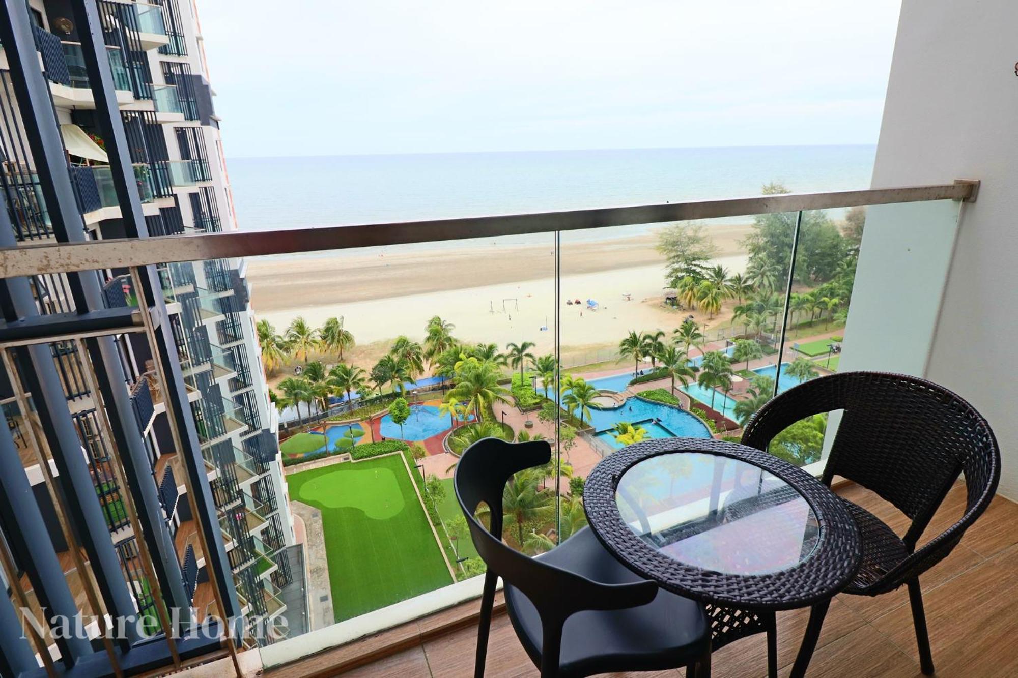 Timurbay Seafront Residences By Nature Home 关丹 外观 照片